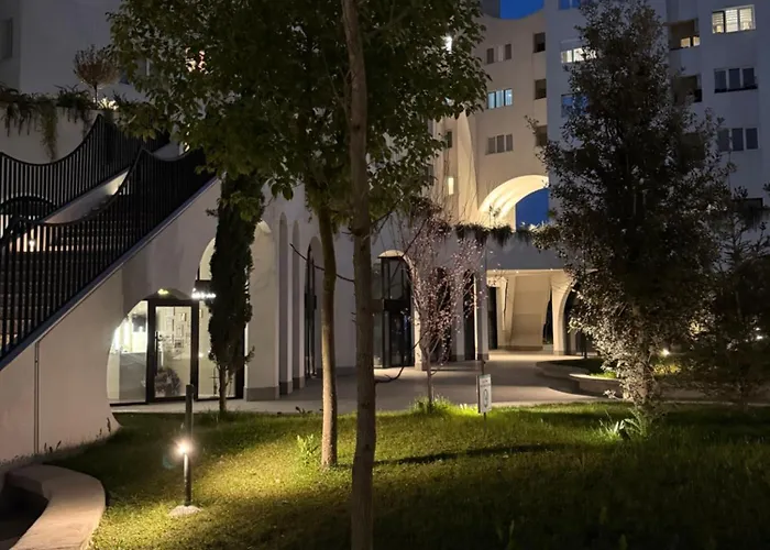 Maisonnova Deluxe 2 *