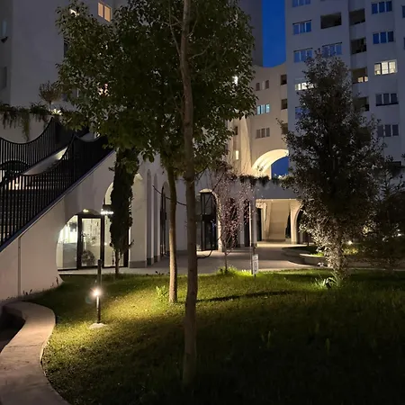Maisonnova Deluxe 2 *