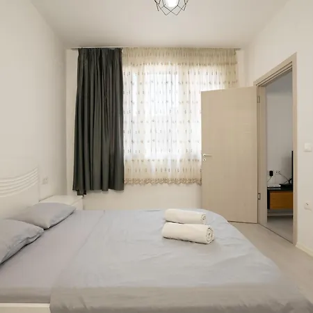 Maisonnova Deluxe 2 Tirana