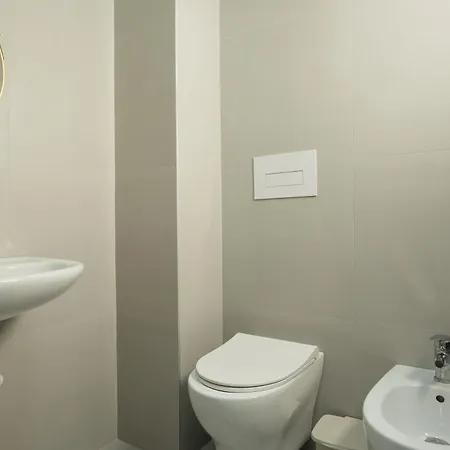 Maisonnova Deluxe 2 * Tirana